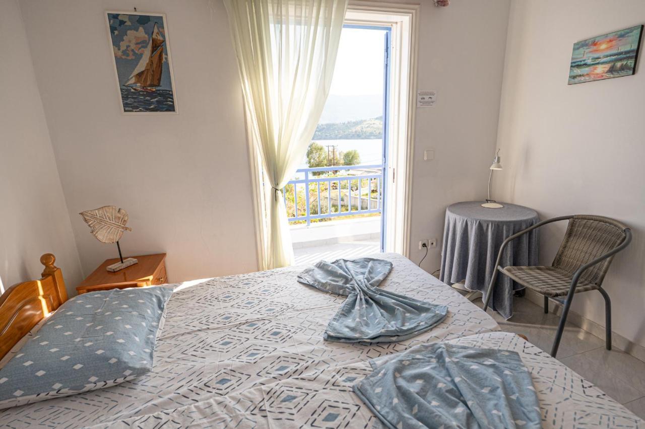 Villa Rigos House At Askeli Beach, Poros Island à Poros Town Extérieur photo