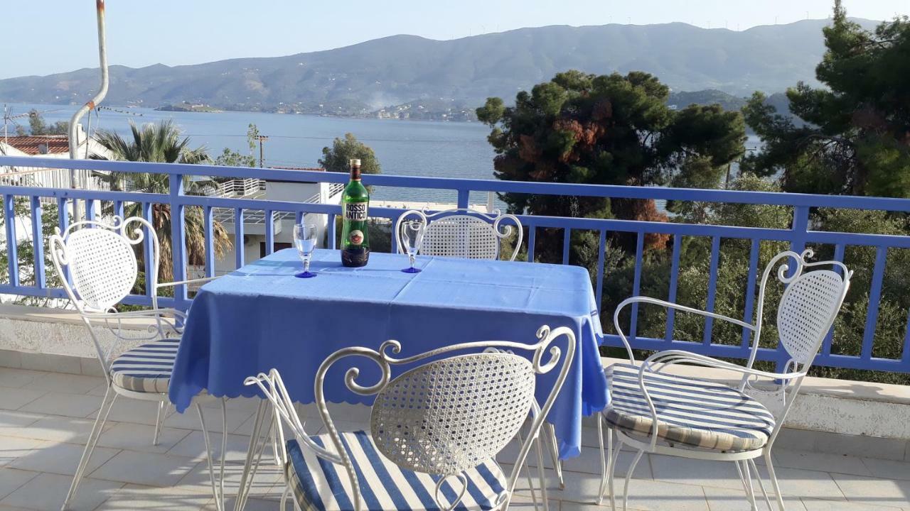Villa Rigos House At Askeli Beach, Poros Island à Poros Town Extérieur photo